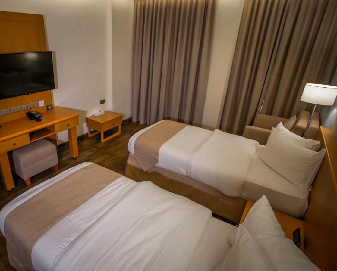Sama Muscat Hotel Al Khawd Εξωτερικό φωτογραφία