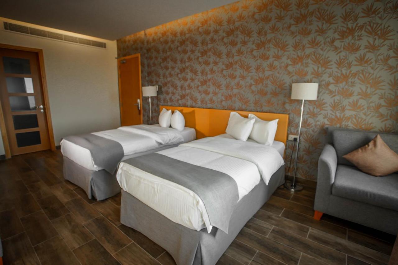 Sama Muscat Hotel Al Khawd Εξωτερικό φωτογραφία